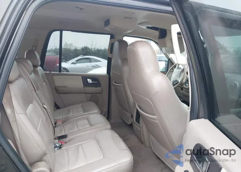 2005 Ford Expedition Eddie Bauer/King Ranch z USA, uszkodzony, nr VIN 1FMPU18565LA60391